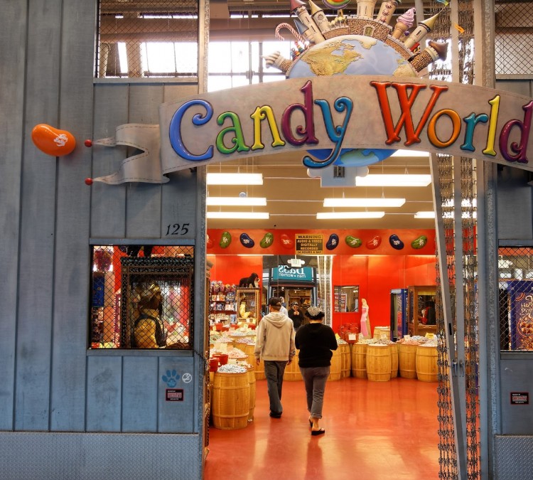 Candy World (Pacific&nbspGrove,&nbspCA)